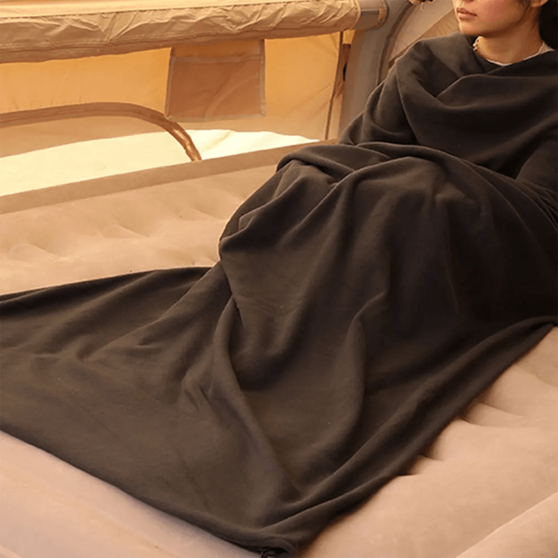 SOLITUDE - Bærbar Sovepose i Fleece
